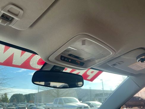 Used 2019 Chevrolet Traverse LS image 19