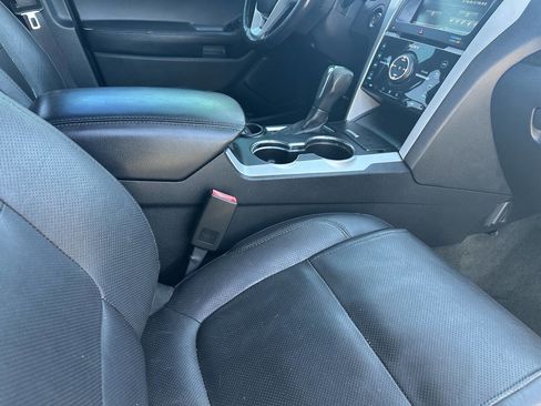 Used 2014 Ford Explorer Limited w/ Equipment Group 302A image 7