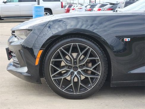 Used 2017 Chevrolet Camaro LT w/ RS Package image 9