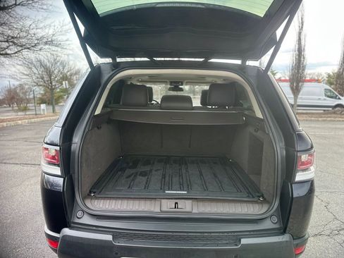 Used 2016 Land Rover Range Rover Sport HSE image 33