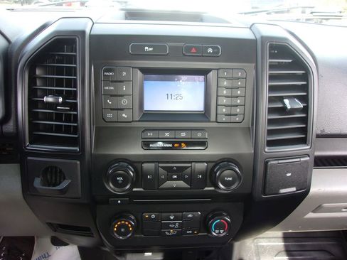 Used 2018 Ford F150 XL w/ Equipment Group 101A Mid RWD image 12