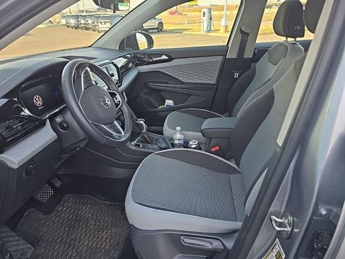 Used 2024 Volkswagen Taos S image 10