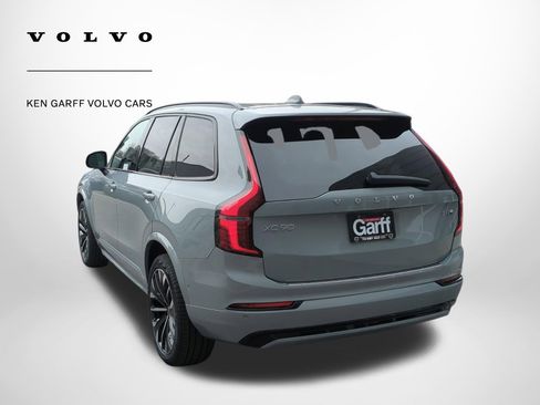 New 2026 Volvo XC90 T8 Ultra w/ Lounge Package image 5