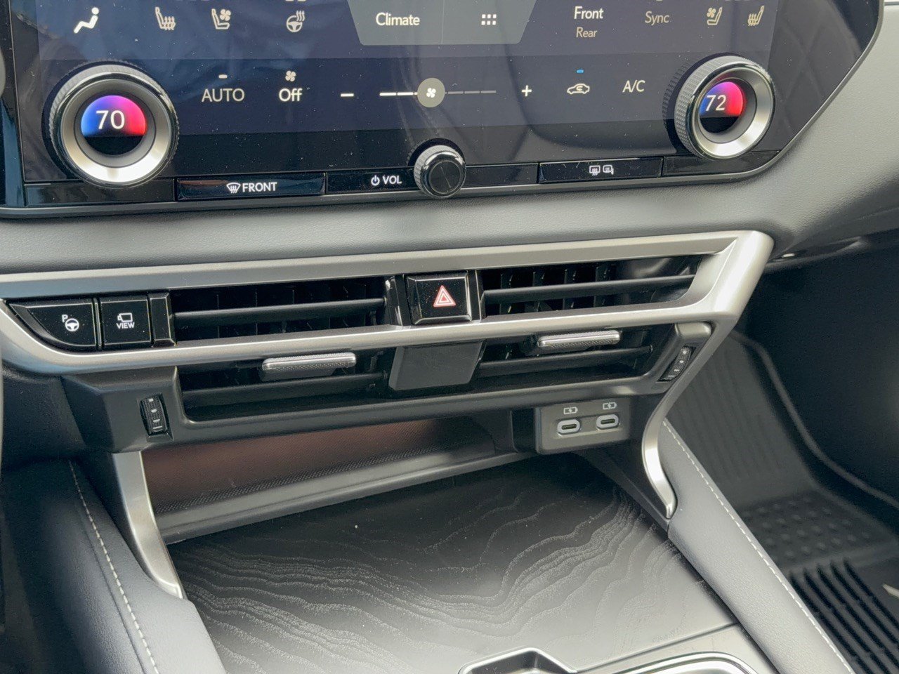 New 2026 Lexus RX 350 AWD image 22