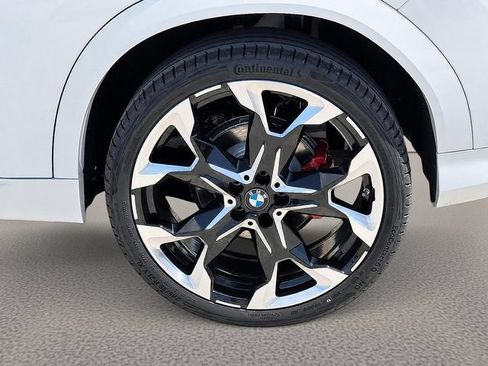 New 2026 BMW X2 xDrive28i w/ Technology Package AWD/4WD image 8