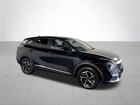Certified 2025 Kia Sportage LX AWD/4WD image 5