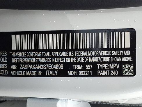 New 2025 Alfa Romeo Stelvio Sprint image 20