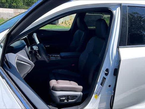 New 2026 Lexus RX 350 AWD w/ Convenience Package image 9