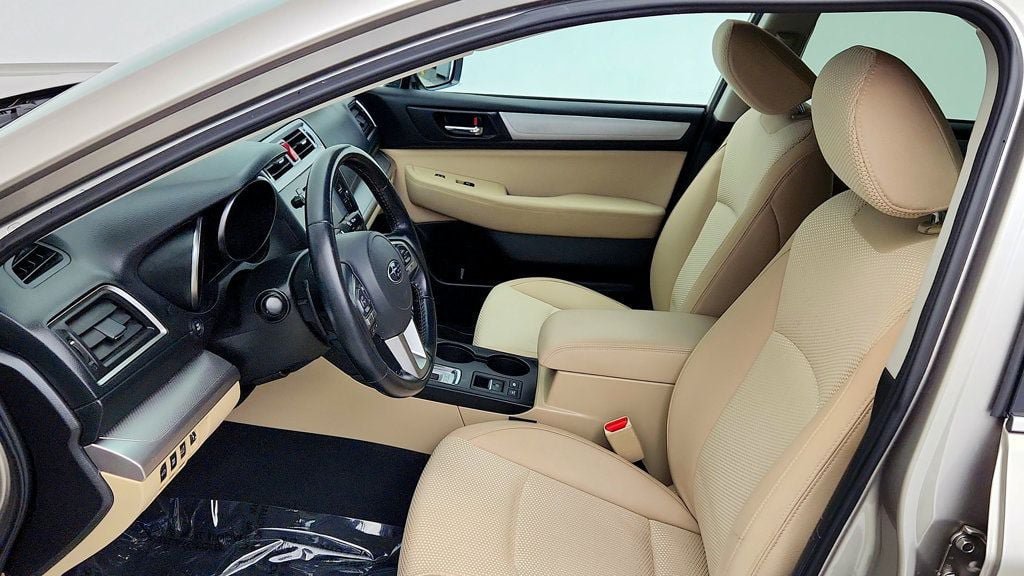 Used 2016 Subaru Outback 2.5i Premium AWD/4WD image 18