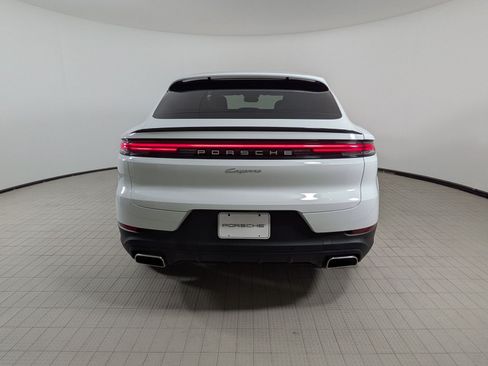 New 2026 Porsche Cayenne Coupe AWD/4WD image 10