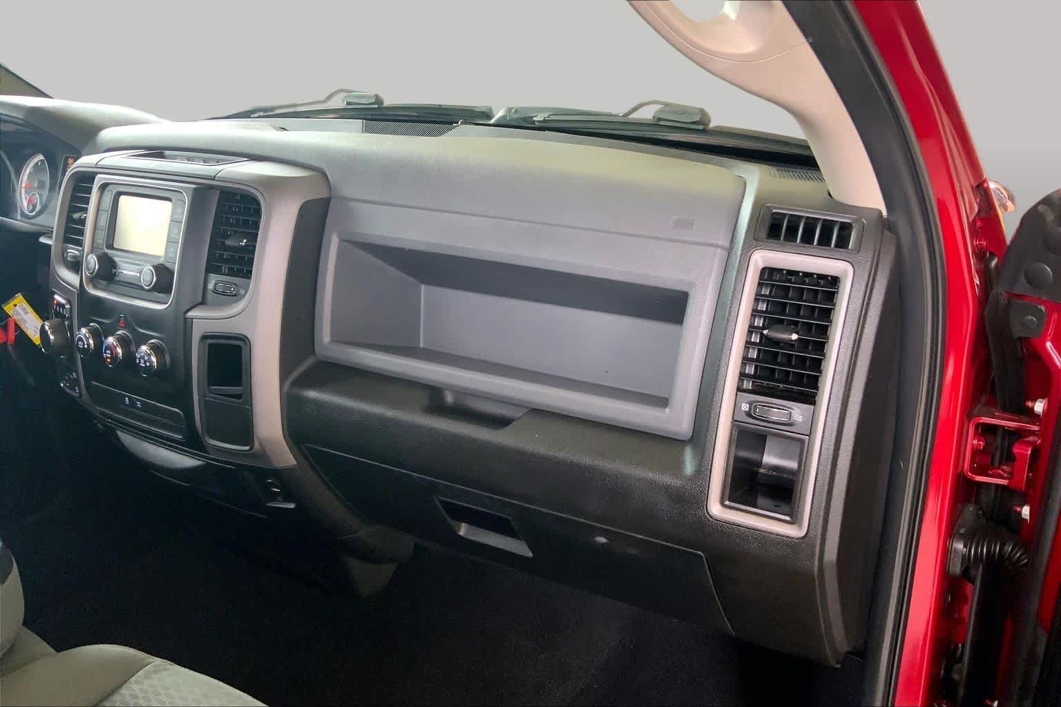 Used 2014 RAM 1500 Express AWD/4WD image 17