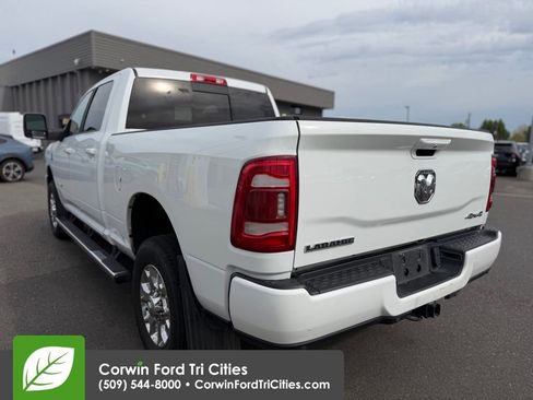 Used 2023 RAM 2500 Laramie AWD/4WD image 12