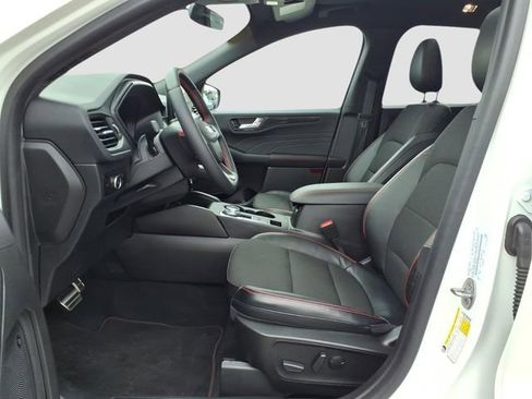 Used 2023 Ford Escape ST-Line Select w/ Tech Pack #2 image 11