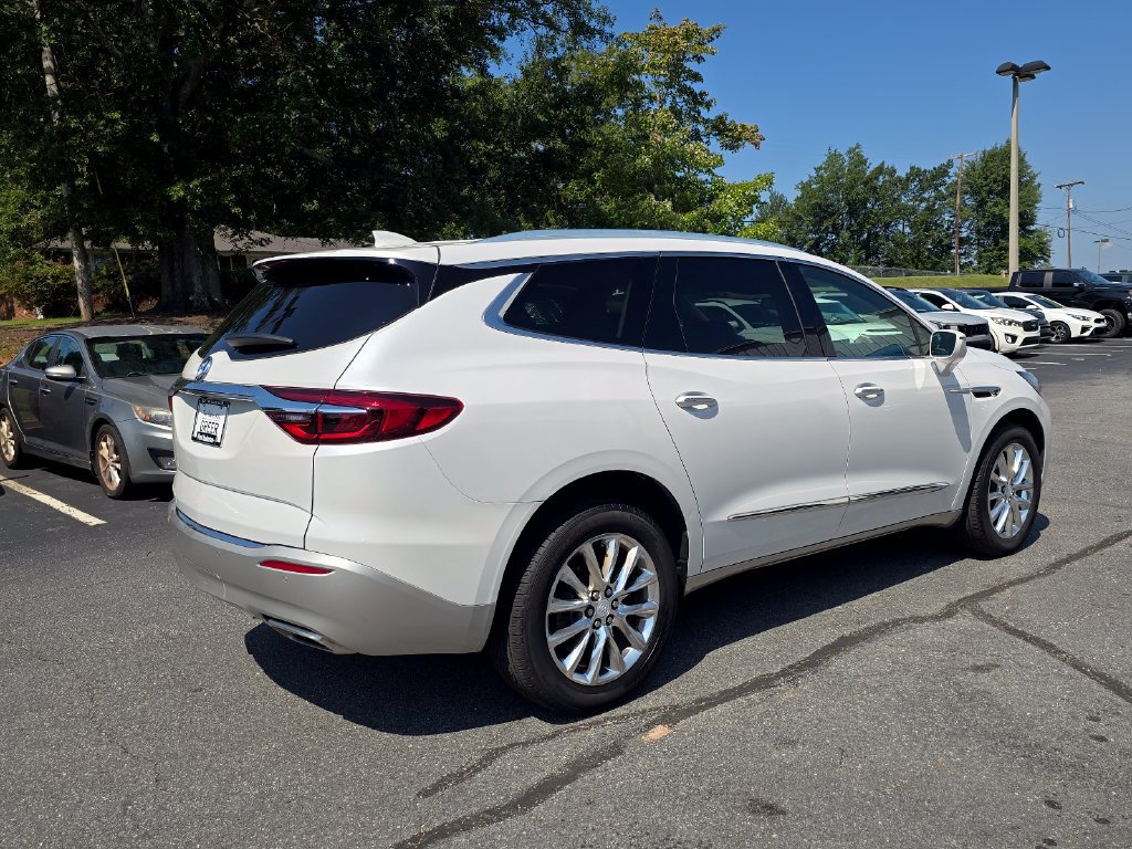 Used 2019 Buick Enclave Premium w/ Experience Buick Package AWD/4WD image 3