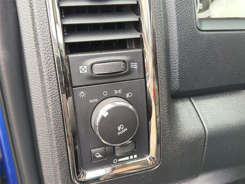 Used 2017 RAM 1500 Sport w/ Convenience Group image 33