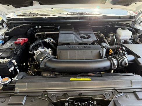 Used 2025 Nissan Frontier SV RWD image 39