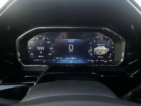 Used 2026 Chevrolet Silverado 1500 LT image 18