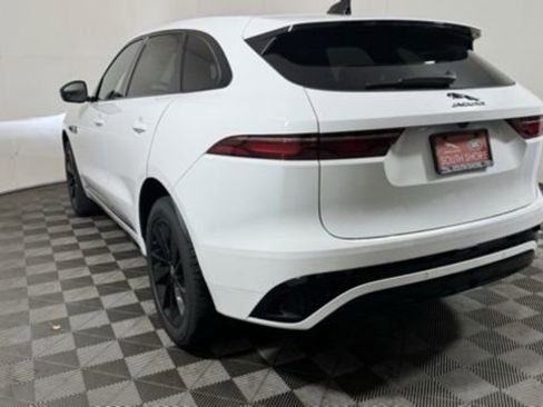 New 2026 Jaguar F-PACE R-Dynamic S image 7