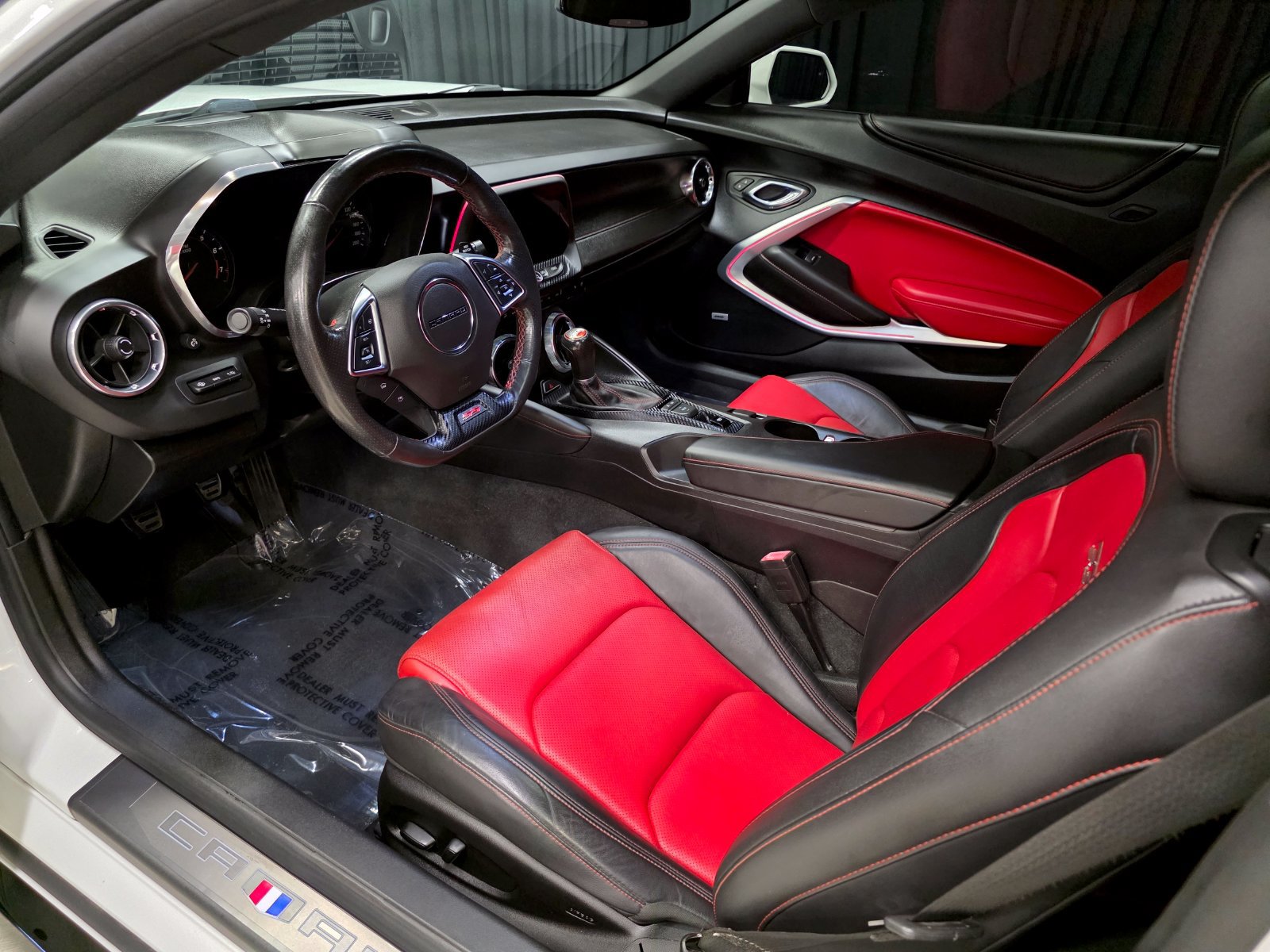 Used 2018 Chevrolet Camaro SS RWD image 20