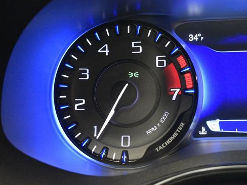 Used 2015 Chrysler 200 S w/ Navigation & Sound Group I image 50