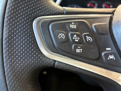 Used 2023 Chevrolet Malibu LS FWD image 16