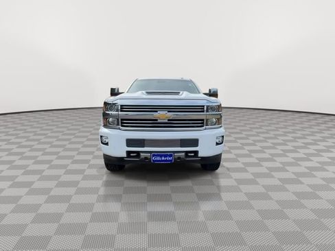 Used 2017 Chevrolet Silverado 2500 High Country w/ Duramax Plus Package image 3