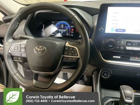 Used 2024 Toyota Grand Highlander XLE image 21