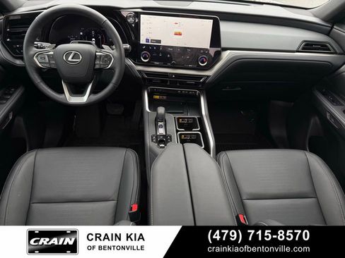 Used 2025 Lexus TX 350 350 Premium w/ Technology Package image 31