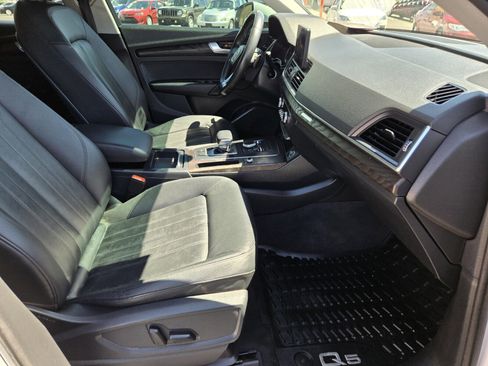 Used 2018 Audi Q5 2.0T Premium w/ Convenience Package AWD/4WD image 11
