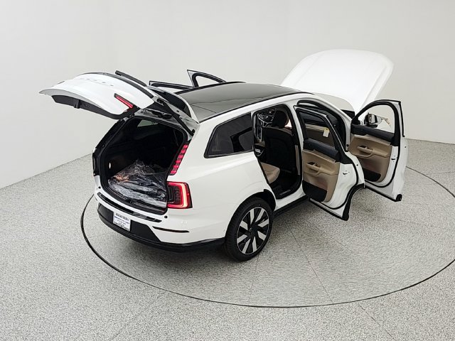 New 2026 Volvo EX90 Plus AWD/4WD image 39