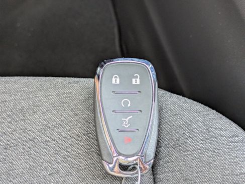 Used 2023 Chevrolet Equinox LT FWD image 31