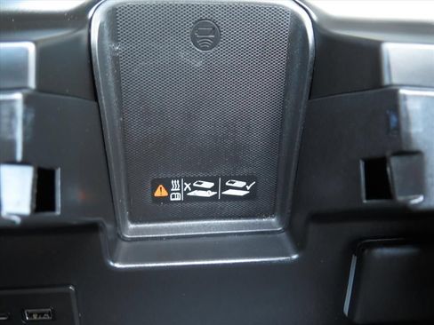 Used 2023 Chevrolet Silverado 1500 High Country AWD/4WD image 10