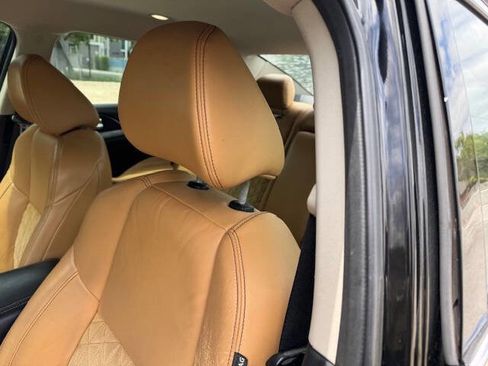 Used 2017 Nissan Maxima SR FWD image 37