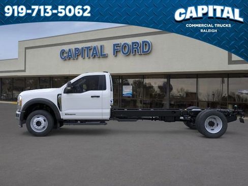New 2026 Ford F550 4x4 Regular Cab Super Duty image 3