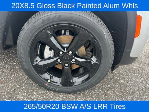 New 2025 Jeep Grand Cherokee Altitude image 22