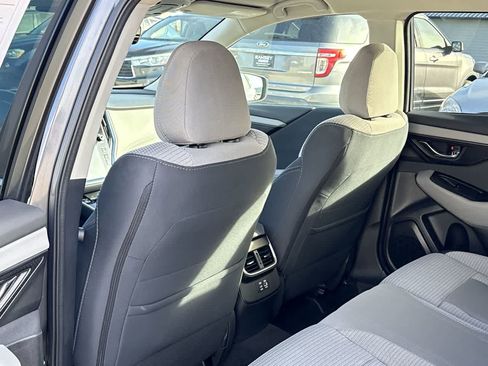 Certified 2025 Subaru Outback Premium w/ Popular Package #1A image 17