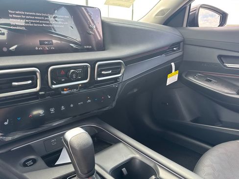 New 2026 Nissan Sentra SR w/ SR Premium Package image 19