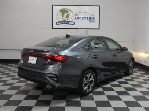 Used 2019 Kia Forte LXS image 10