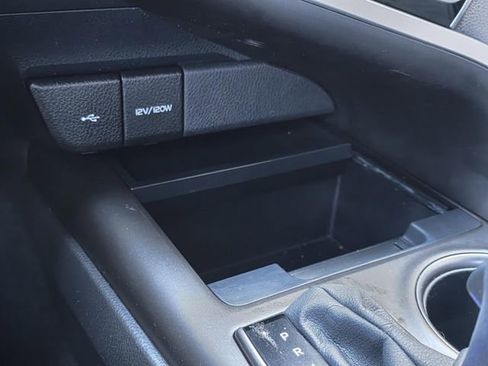 Used 2023 Toyota Camry SE FWD image 17