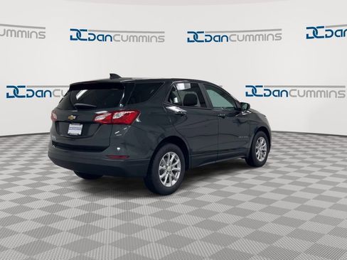 Used 2020 Chevrolet Equinox LS w/ LS Convenience Package FWD image 8