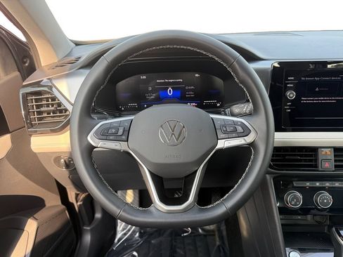 Used 2025 Volkswagen Taos S FWD image 12