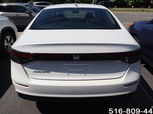 Used 2023 Honda Accord LX image 5