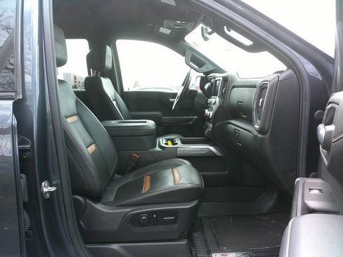 Used 2021 GMC Sierra 1500 AT4 w/ AT4 Value Package AWD/4WD image 22