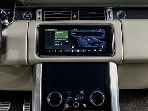 Used 2021 Land Rover Range Rover P525 Westminster Edition image 24