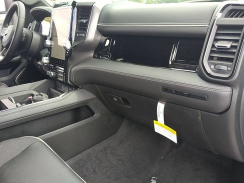 New 2026 RAM 1500 Limited w/ Trailer Tow Group AWD/4WD image 22