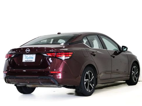 Used 2024 Nissan Sentra SV image 6