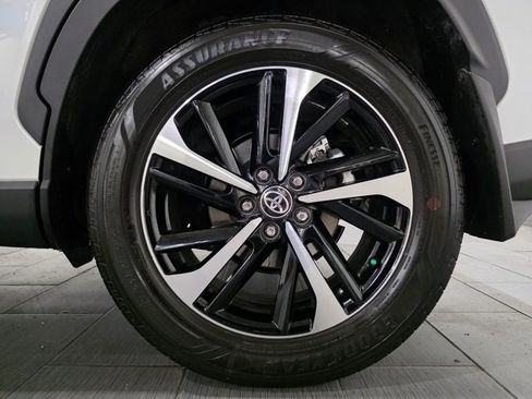 Used 2025 Toyota Corolla Cross AWD Hybrid w/ Convenience Package image 23