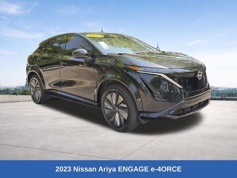 Used 2023 Nissan Ariya AWD image 7
