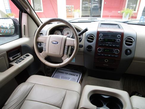 Used 2008 Ford F150 Lariat image 9