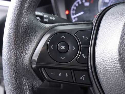 Used 2022 Toyota Corolla LE FWD image 12